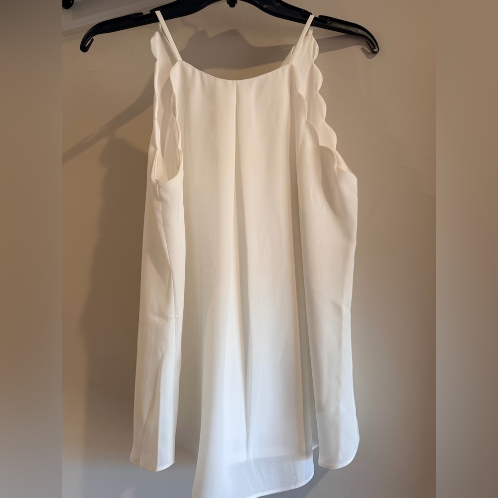 Elegant White Sleeveless Top